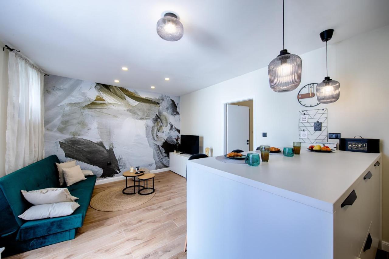 Apartment Kirinkin Vis Luaran gambar