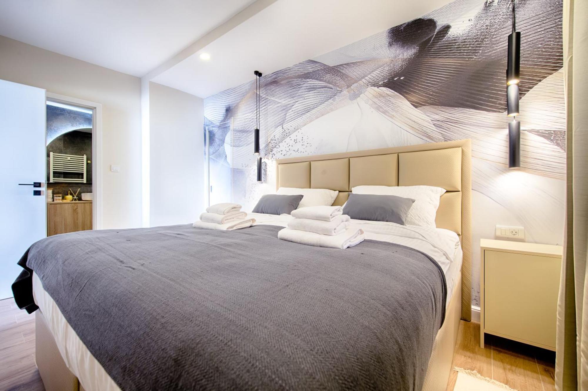 Apartment Kirinkin Vis Luaran gambar